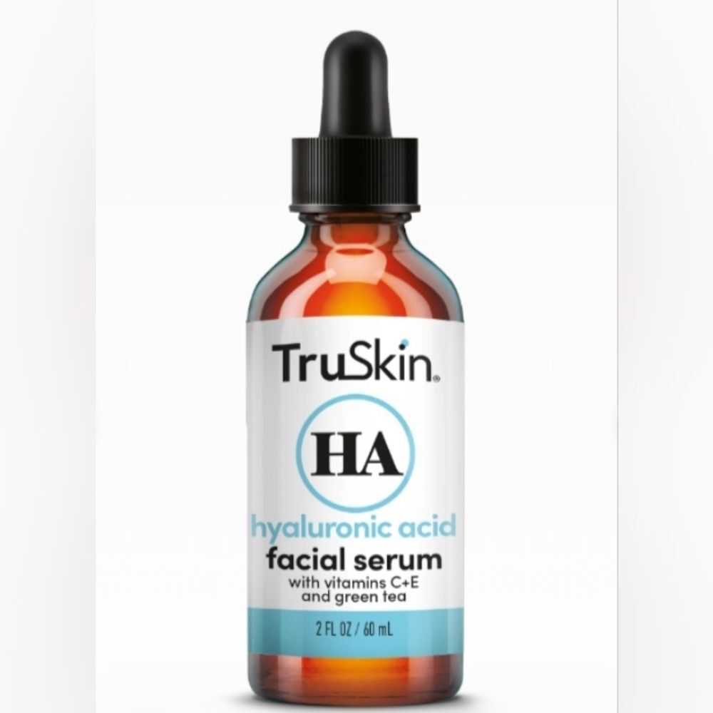 New TruSkin Hyaluronic Acid Facial Serum with Vitamins C And E